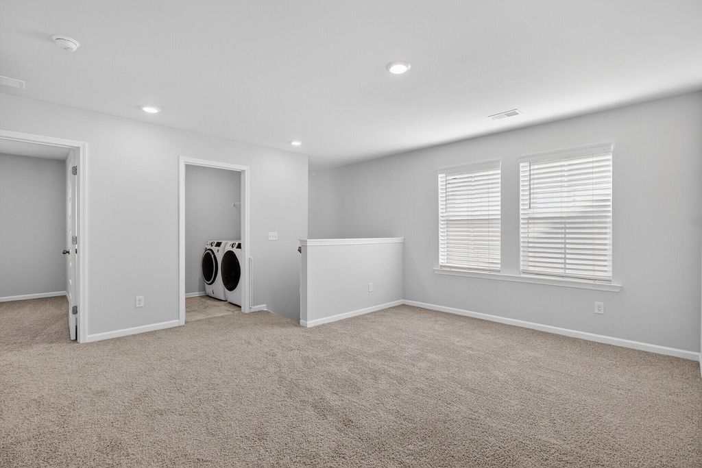 Image 28 of property listing at 105 Bay Eddy Court, Summerville, SC 29485