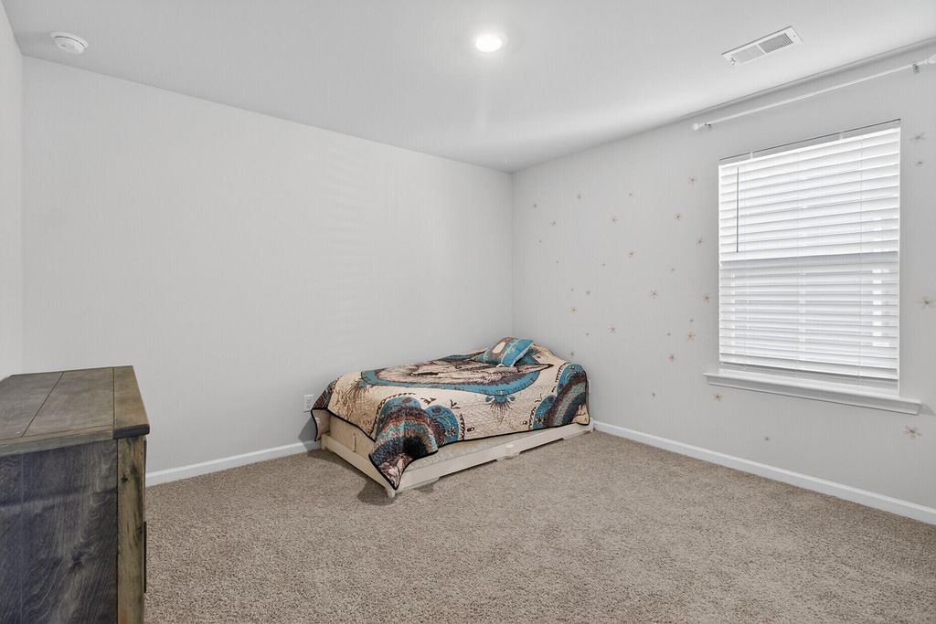 Image 37 of property listing at 105 Bay Eddy Court, Summerville, SC 29485