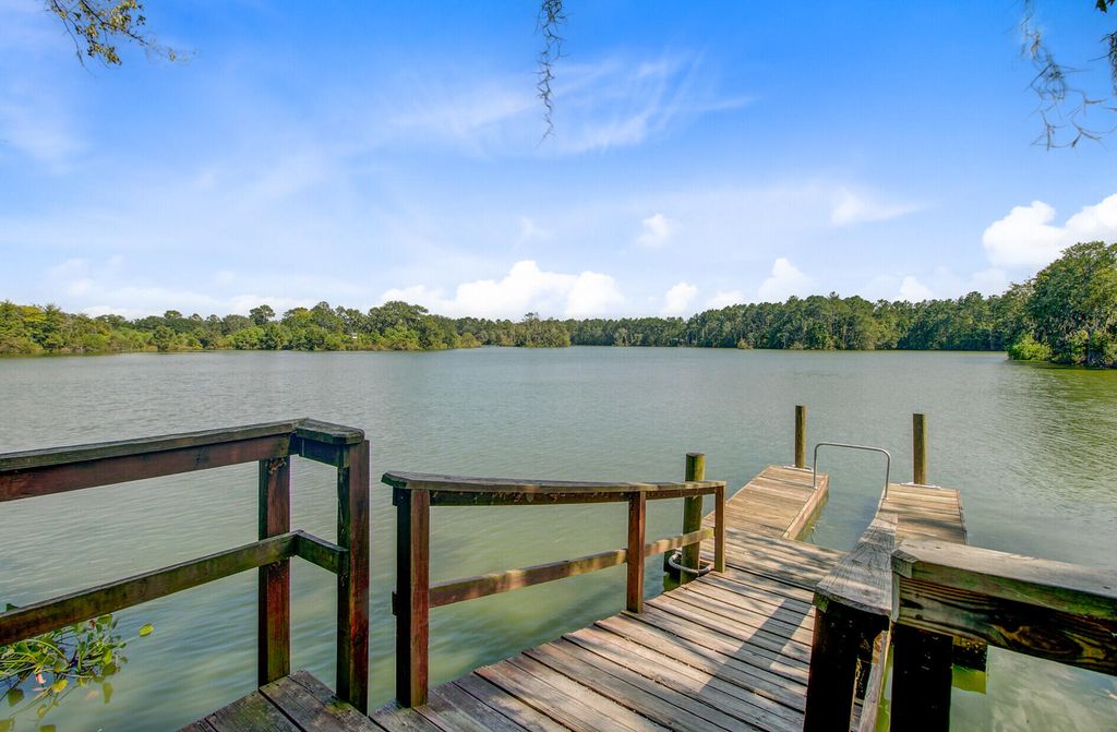 Image 53 of property listing at 105 Bay Eddy Court, Summerville, SC 29485