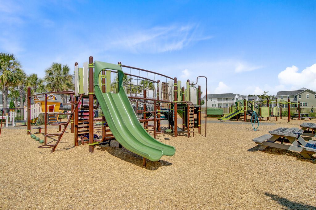 Image 59 of property listing at 105 Bay Eddy Court, Summerville, SC 29485