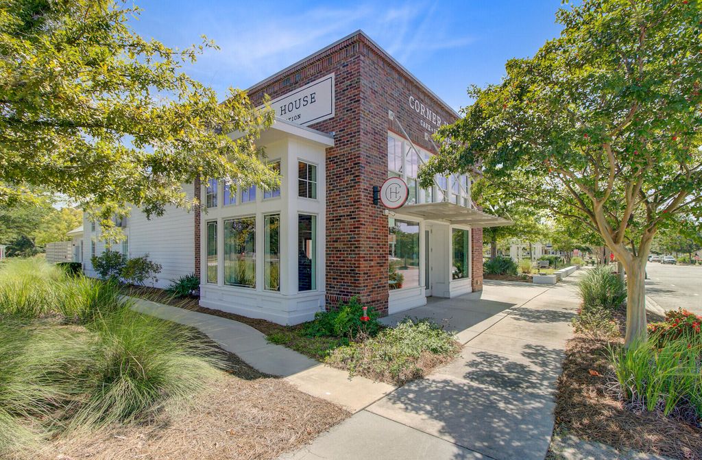 Image 61 of property listing at 105 Bay Eddy Court, Summerville, SC 29485