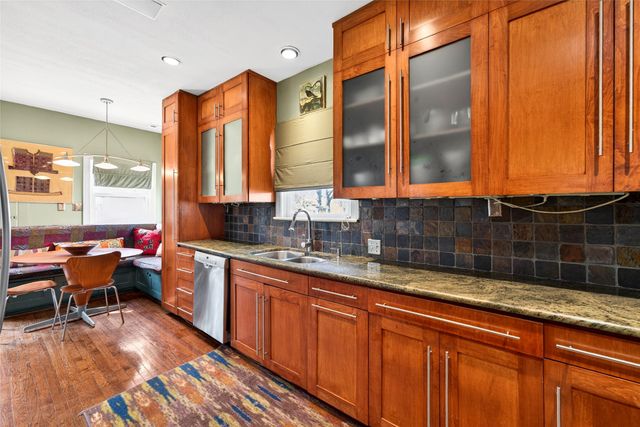 6844 Clayton Avenue, Dallas, TX 75214