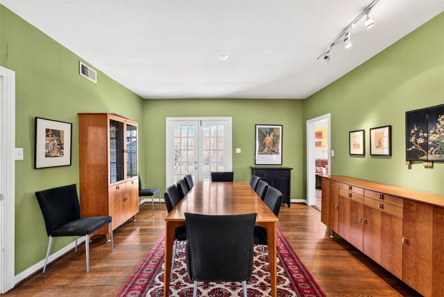 6844 Clayton Avenue, Dallas, TX 75214