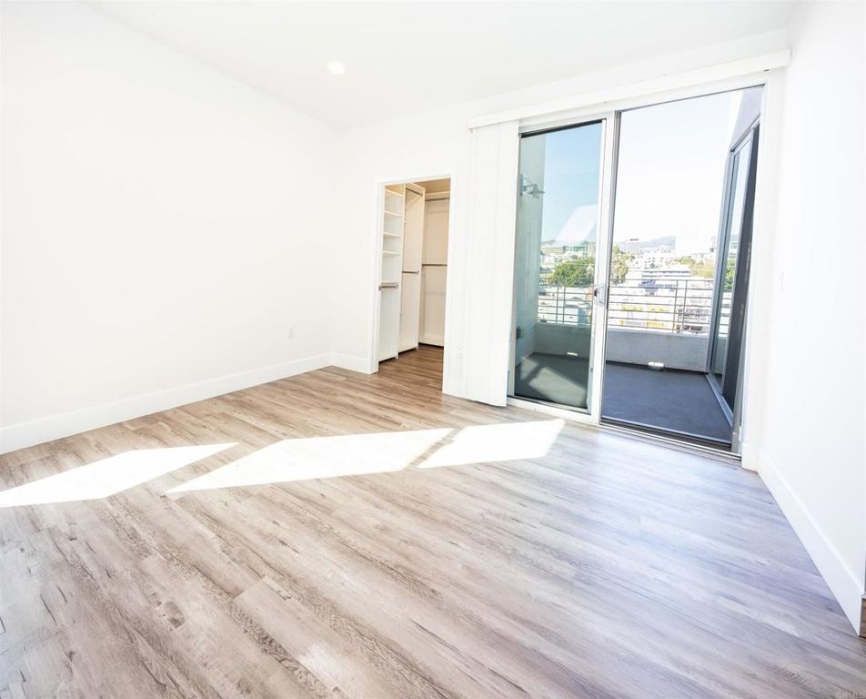 Image 7 of property listing at 1101 S Harvard BLVD Boulevard 510, Los Angeles, CA 90006