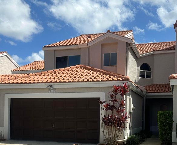 10458 Lake Vista Circle, Boca Raton, FL 33498