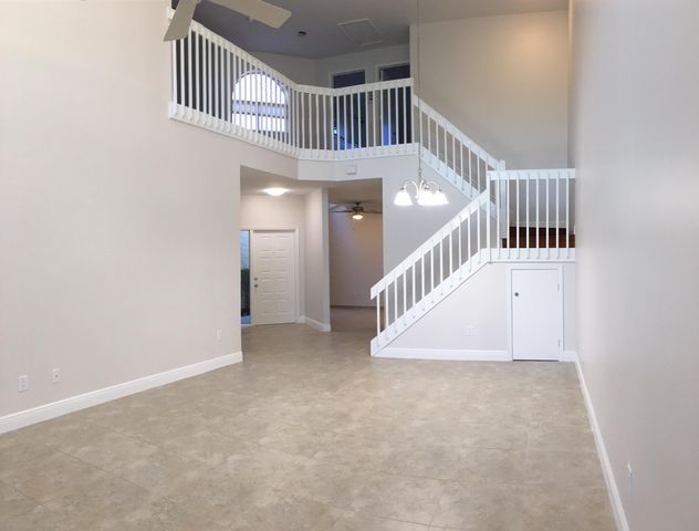 10458 Lake Vista Circle, Boca Raton, FL 33498