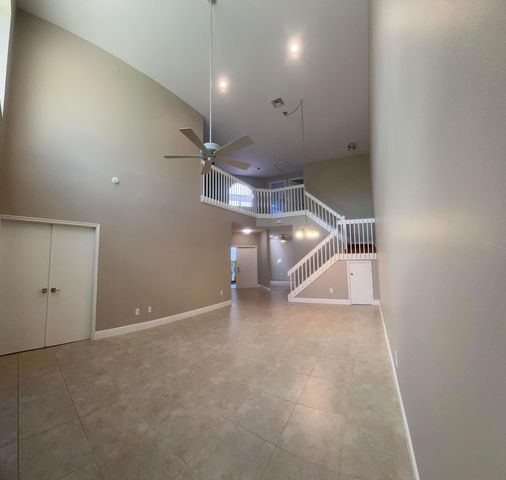 10458 Lake Vista Circle, Boca Raton, FL 33498