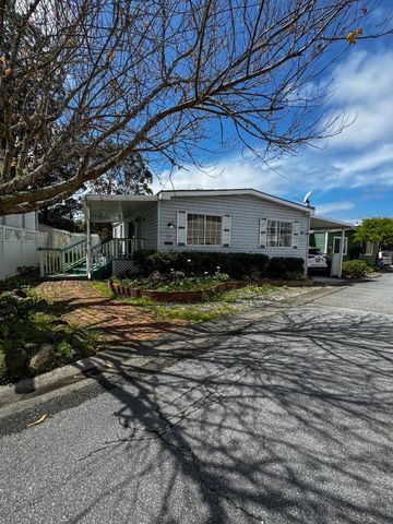 77 Creekside Drive, Half Moon Bay, CA 94019