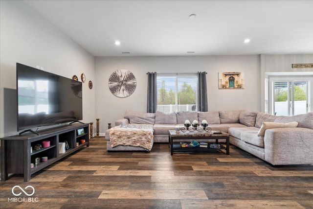 2448 Ninebark Drive, Plainfield, IN 46168