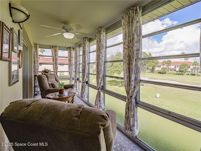 1 Vista Palm Lane 207, Vero Beach, FL 32962