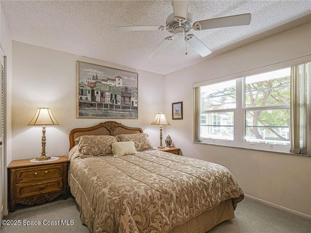 1 Vista Palm Lane 207, Vero Beach, FL 32962