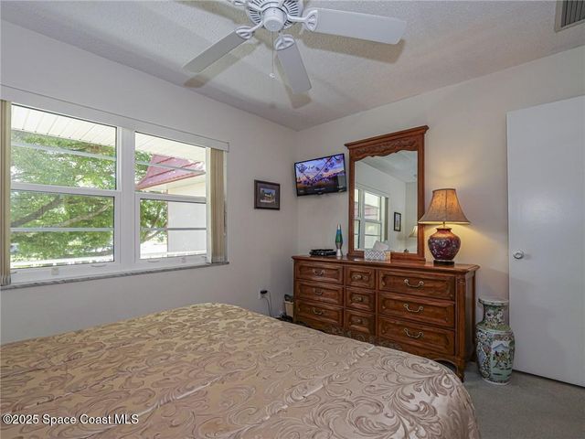 1 Vista Palm Lane 207, Vero Beach, FL 32962