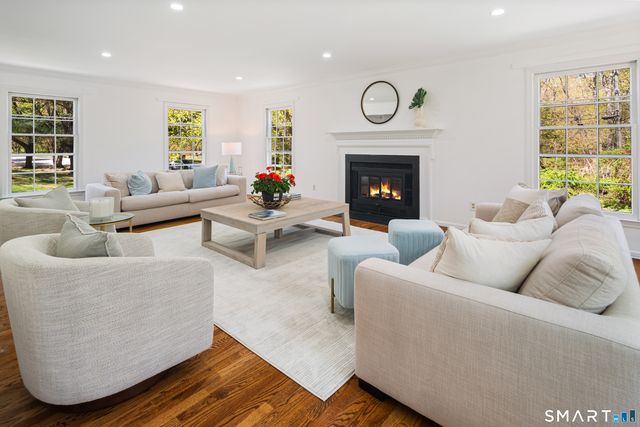 171 Proprietors Crossing, New Canaan, CT 06840