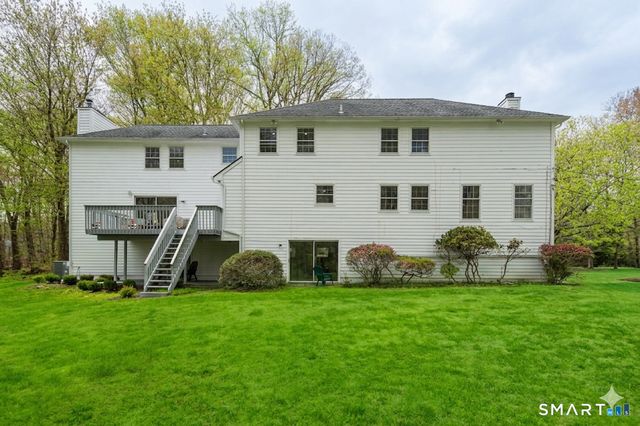 171 Proprietors Crossing, New Canaan, CT 06840