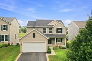 60 S Cornerstone Street, Volo, IL 60020