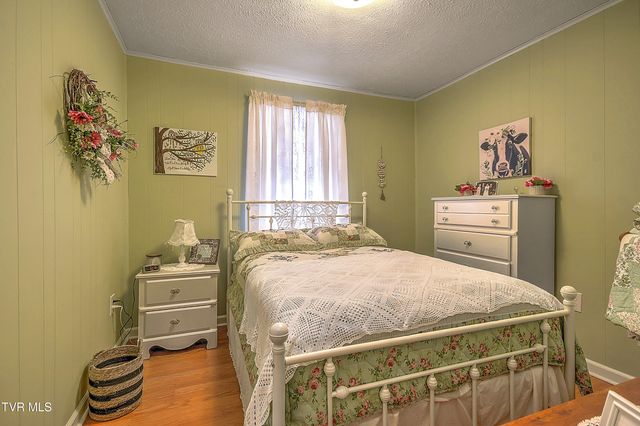 215 Taylor Road, Blountville, TN 37617