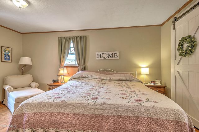 215 Taylor Road, Blountville, TN 37617