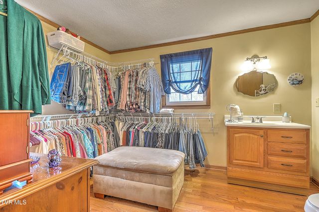 215 Taylor Road, Blountville, TN 37617