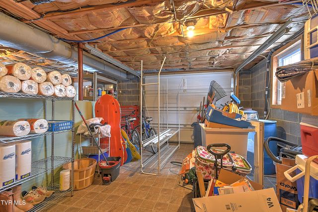 215 Taylor Road, Blountville, TN 37617