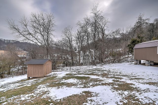 215 Taylor Road, Blountville, TN 37617