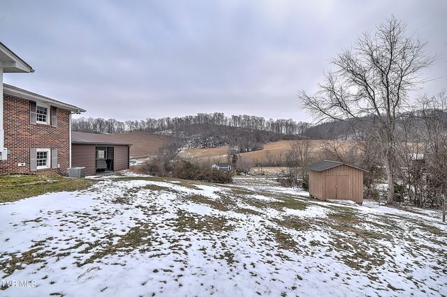 215 Taylor Road, Blountville, TN 37617