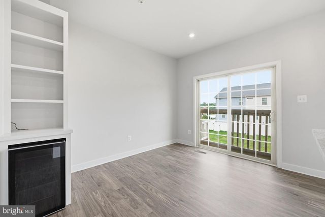 10704 LAMOKA LN, New Market, MD 21774