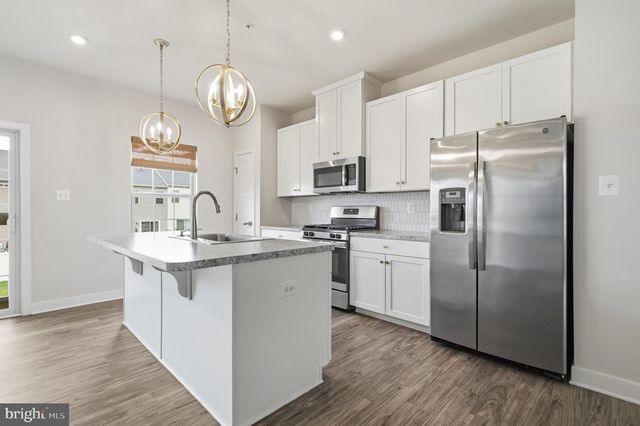 10704 LAMOKA LN, New Market, MD 21774