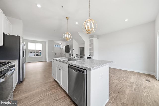 10704 LAMOKA LN, New Market, MD 21774