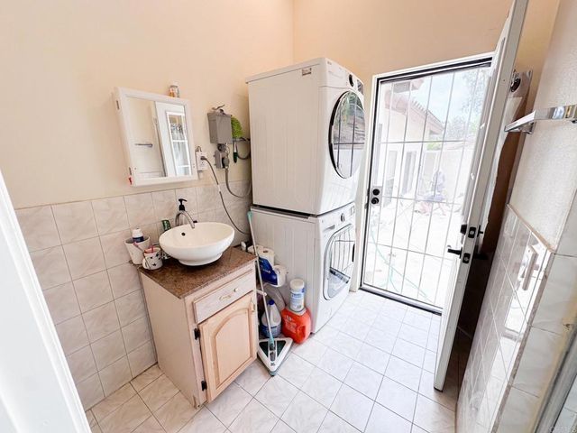 14 Las Flores Drive, Chula Vista, CA 91910