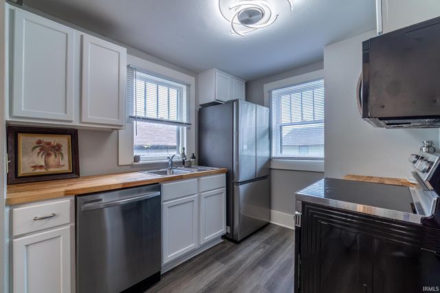 4234 S Wayne Street, Fort Wayne, IN 46807
