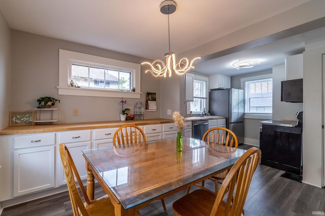4234 S Wayne Street, Fort Wayne, IN 46807