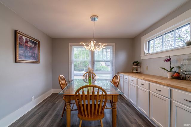 4234 S Wayne Street, Fort Wayne, IN 46807