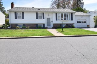 76 OREGON Avenue, North Providence, RI 02911