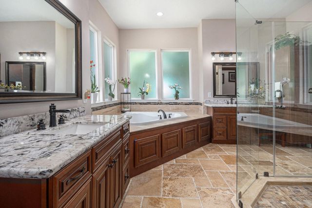1827 E Cedar Bayou Lynchburg Road, Baytown, TX 77521