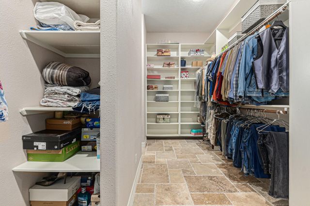1827 E Cedar Bayou Lynchburg Road, Baytown, TX 77521