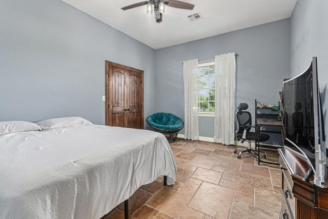 1827 E Cedar Bayou Lynchburg Road, Baytown, TX 77521
