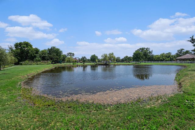 1827 E Cedar Bayou Lynchburg Road, Baytown, TX 77521