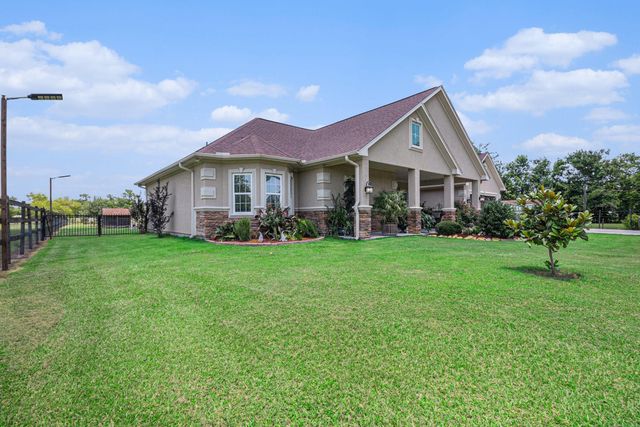1827 E Cedar Bayou Lynchburg Road, Baytown, TX 77521