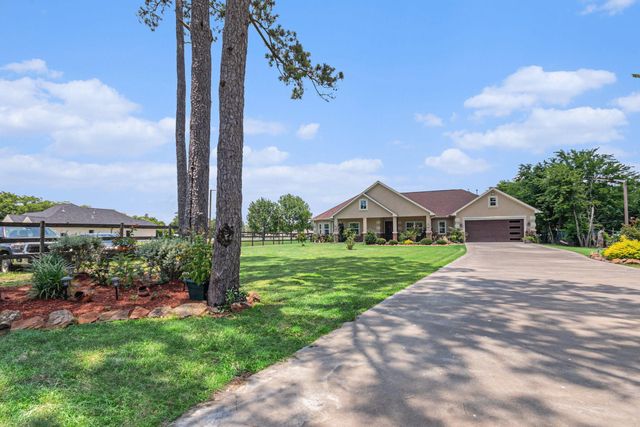 1827 E Cedar Bayou Lynchburg Road, Baytown, TX 77521