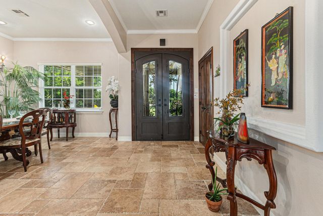 1827 E Cedar Bayou Lynchburg Road, Baytown, TX 77521