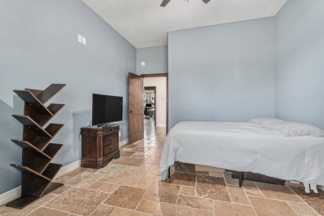 1827 E Cedar Bayou Lynchburg Road, Baytown, TX 77521