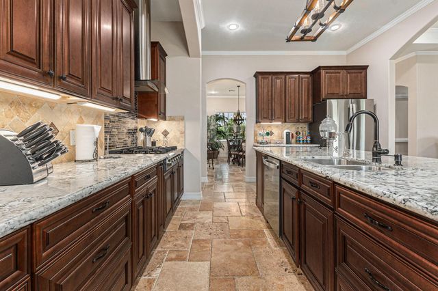1827 E Cedar Bayou Lynchburg Road, Baytown, TX 77521