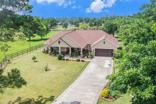 1827 E Cedar Bayou Lynchburg Road, Baytown, TX 77521