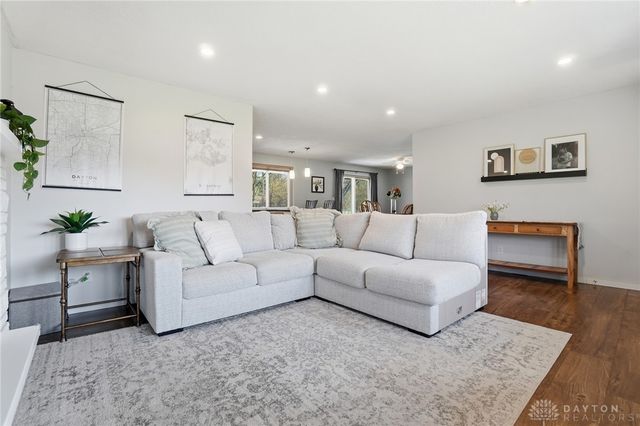 3454 Longleaf Avenue, Beavercreek, OH 45430