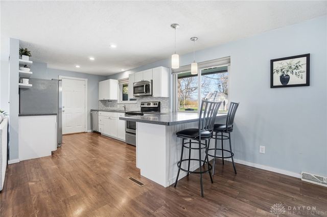 3454 Longleaf Avenue, Beavercreek, OH 45430