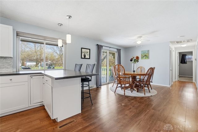 3454 Longleaf Avenue, Beavercreek, OH 45430