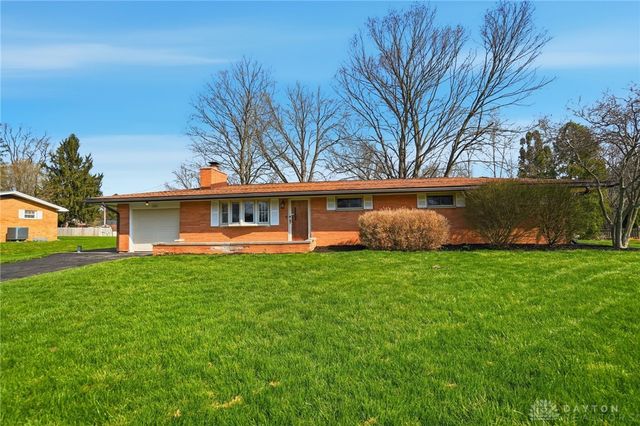 3454 Longleaf Avenue, Beavercreek, OH 45430