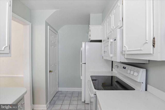 10010 RAYNOR RD, Silver Spring, MD 20901