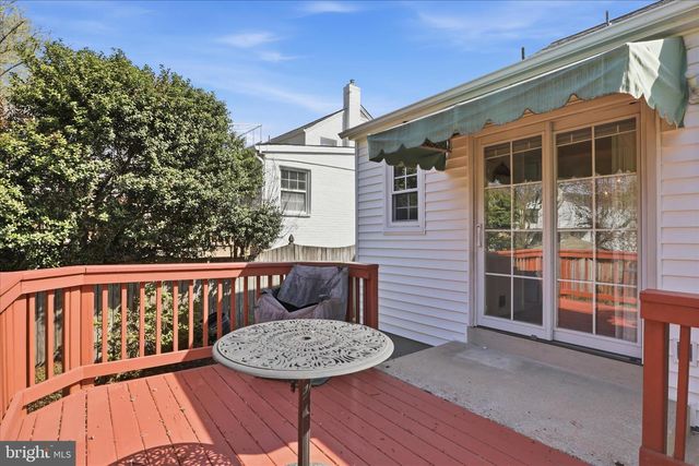 10010 RAYNOR RD, Silver Spring, MD 20901