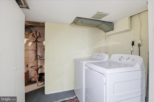 10010 RAYNOR RD, Silver Spring, MD 20901